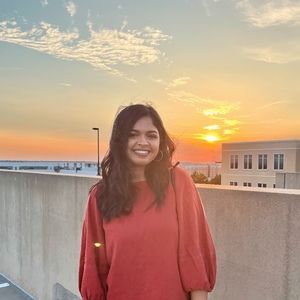 Meet your Posher, Farah